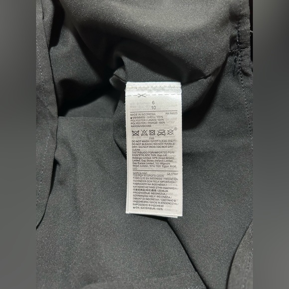 Size 6 black fringe skirt, small/medium fit - Picture 6 of 8